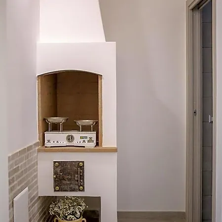 Maris Terra Bed & Breakfast 4*